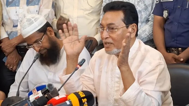 প্রশাসন আন্তরিক হলেই দেশের কাঙ্ক্ষিত উন্নয়ন সম্ভব: চিফ হুইপ