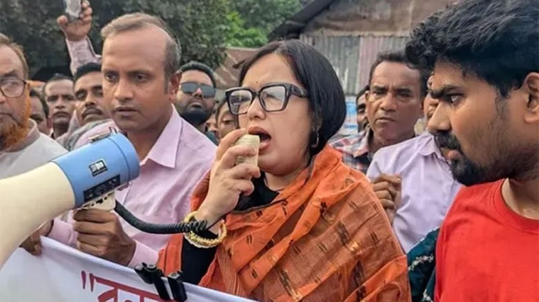 ‘বনলতা এক্সপ্রেস’ বন্ধের প্রতিবাদে সরব রুমিন ফারহানা