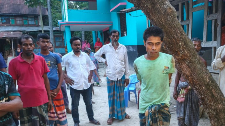 হোসনাবাদে জমি বিরোধে সংঘর্ষে আহত ৬