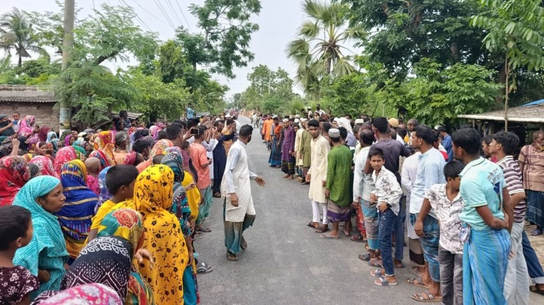 এছার আলী হত্যার বিচার দাবিতে মানববন্ধন
