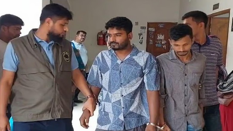প্রধানমন্ত্রীর কার্যালয়ের লাল টেলিফোনের তার চুরি, ২ আসামির ৫ দিনের রিমান্ড