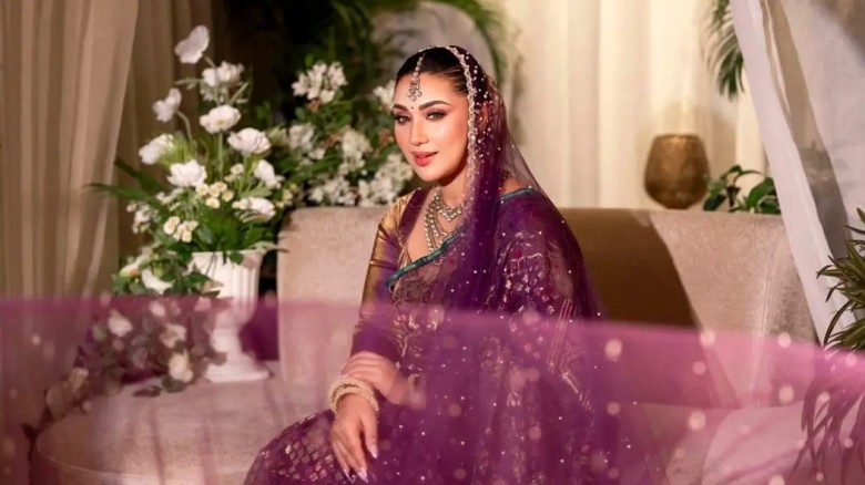শাড়িতে বিয়ের সাজে অপু বিশ্বাস, ক্যাপশনে রহস্যময় বার্তা