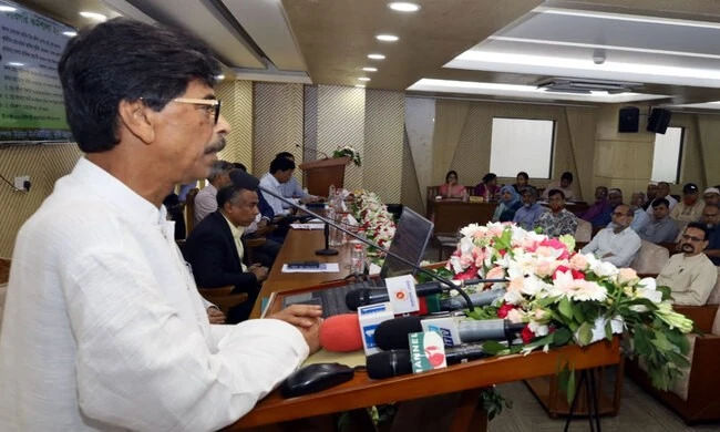 মাটির উর্বরতা ফিরিয়ে আনতে হবে: কৃষিমন্ত্রী