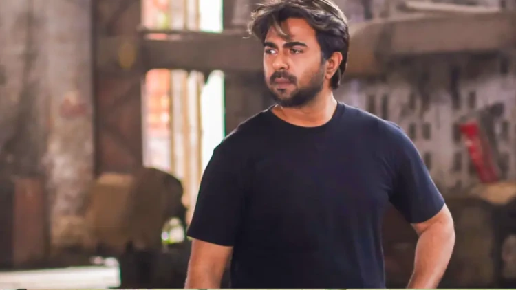 সাংবাদিক হিসেবে ওটিটিতে ফিরছেন অপূর্ব: মুক্তি পাচ্ছে ‘হেডলাইন’