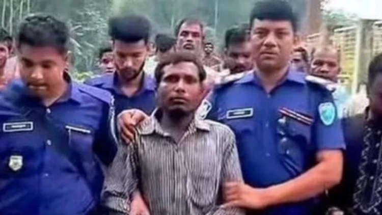 স্ত্রীর গলা কেটে স্বামী রুদ্র পালের আত্মসমর্পণ