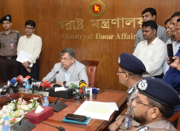 সাবেক আইজিপি বেনজিরকে ফেরাতে নথিপত্র পাঠানো হয়েছে : স্বরাষ্ট্রমন্ত্রী