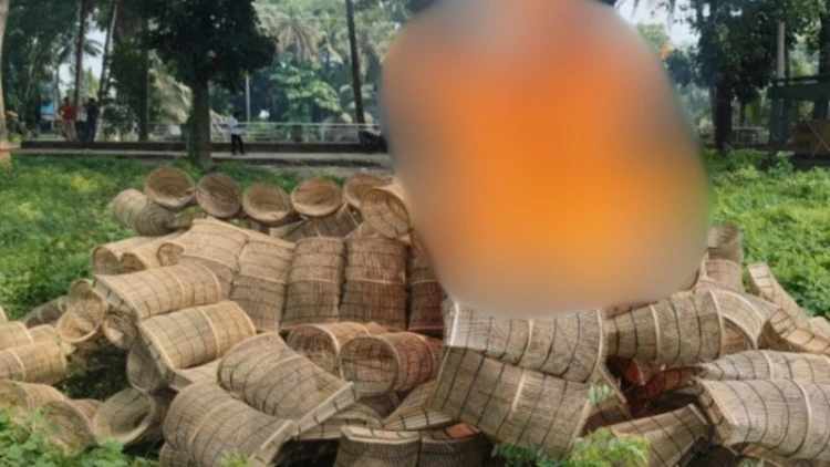 মুকসুদপুরে নিষিদ্ধ ৩০০ দোহার ধ্বংস