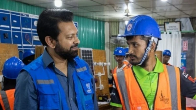 রোহিঙ্গা শিবিরে তাহসান, বিশ্ববাসীর সহায়তার আহ্বান