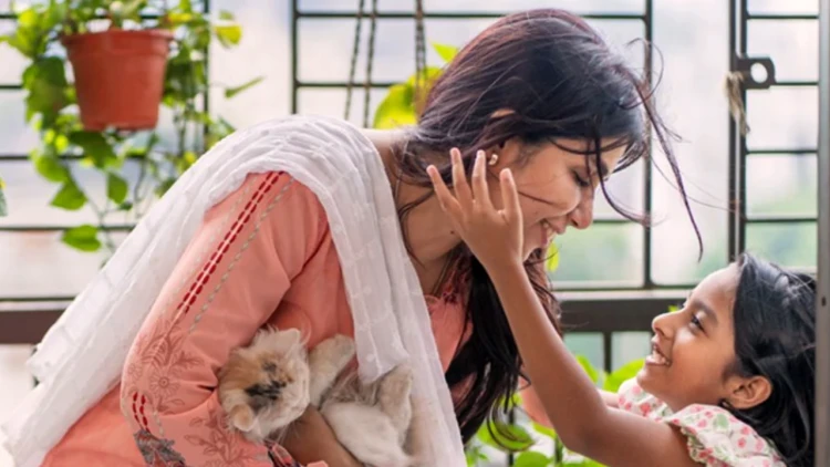 বহুদিনের চাপা পড়ে থাকা এক বিভীষিকাময় গল্পে সিনেমা