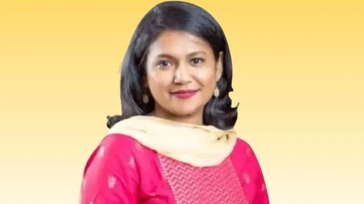 জুলাই শহীদদের ব্যঙ্গ: চাকরি খোয়ালেন সেই জিনাত