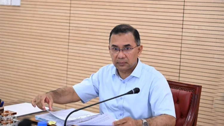 প্রধানমন্ত্রীর সভাপতিত্বে সচিবালয়ে একনেক সভা চলছে