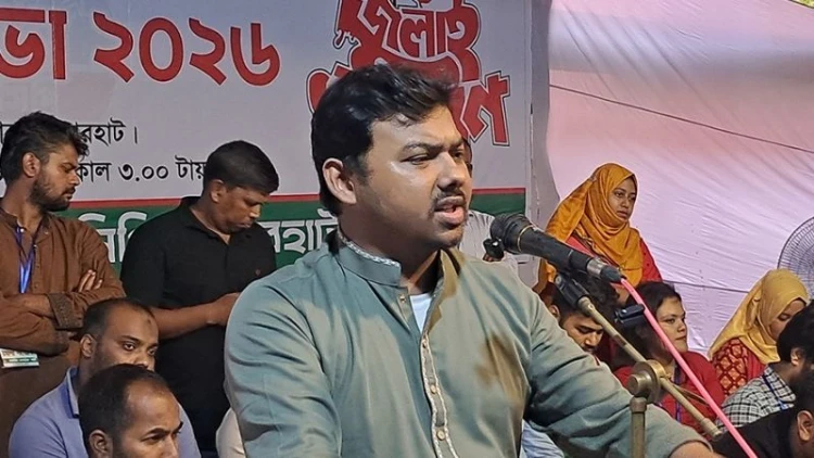 শেখ হাসিনার দাফন বাংলাদেশে হবে না: সারোয়ার তুষার