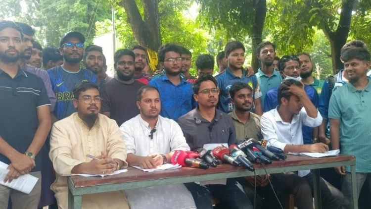 কারমাইকেল কলেজ প্রশাসনের বিরুদ্ধে দুর্নীতির অভিযোগে সংবাদ সম্মেলন