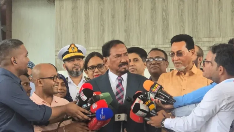 থাইল্যান্ড সফর সংক্ষিপ্ত করে দেশে ফিরলেন স্পিকার হাফিজ উদ্দিন আহমদ