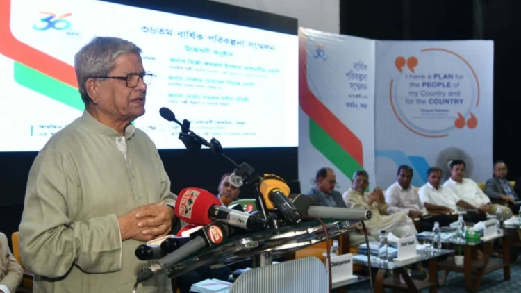 গবেষণা ও উদ্ভাবনের মাধ্যমে কৃষকের আয় বাড়াতে হবে: মির্জা ফখরুল