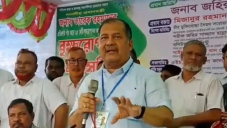 ফ্যামিলি কার্ড বিতরণে দালালের স্থান নেই: তথ্যমন্ত্রী স্বপন