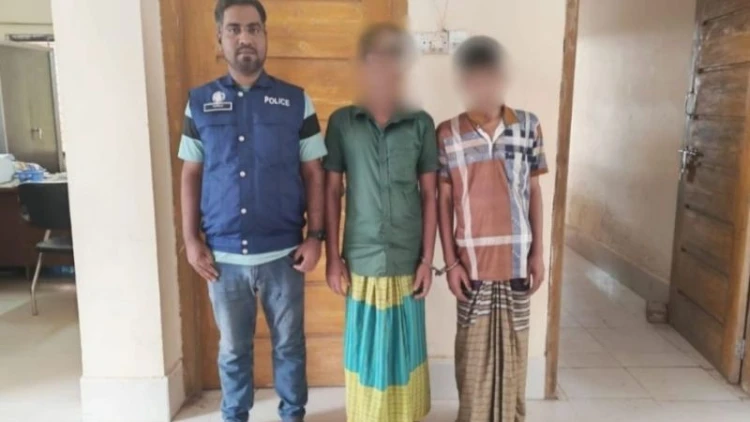 নাসিরনগরে মাদকাসক্ত দুই ছেলেকে পুলিশে দিলেন মা
