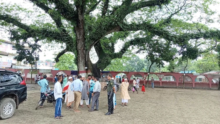 শোলাকিয়া ঈদগাহের উন্নয়নে কোটি টাকার প্রকল্প, পরিদর্শনে ইউএনও