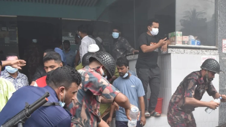 সাতক্ষীরার ব্লিস হাসপাতালে আগুন