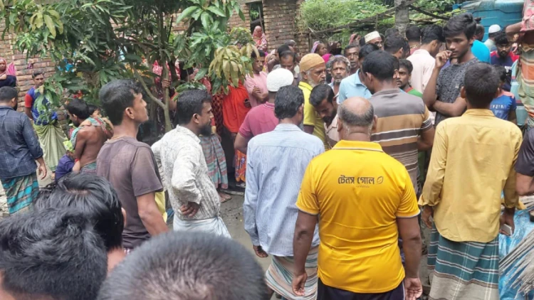 বাগেরহাটে একই পরিবারের ৩ জনের লাশ উদ্ধার