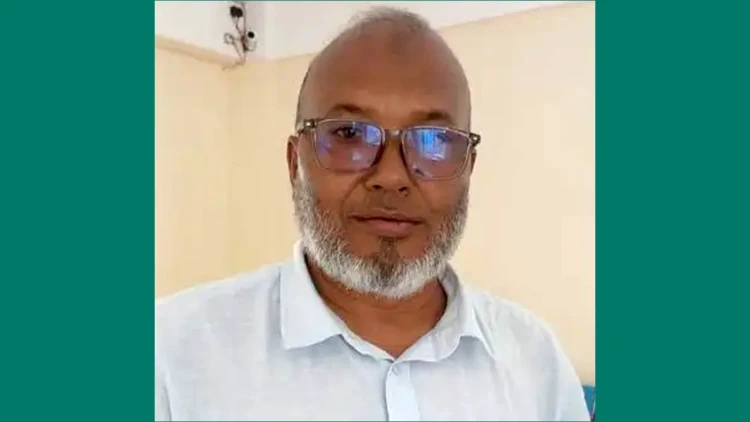 ভারতে পালানোর সময় আ.লীগ নেতা আটক