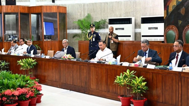 ৬ মাস পূর্ণে তারেক রহমানের মন্ত্রিসভা পুনর্গঠনের জোরালো গুঞ্জন