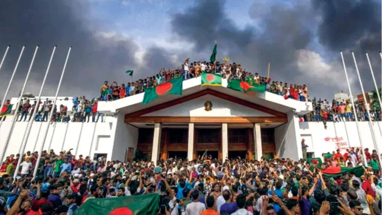 জুলাই চেতনার দুই বছর: ঐক্যের বাংলাদেশ কীভাবে বিভক্তির মুখোমুখি?