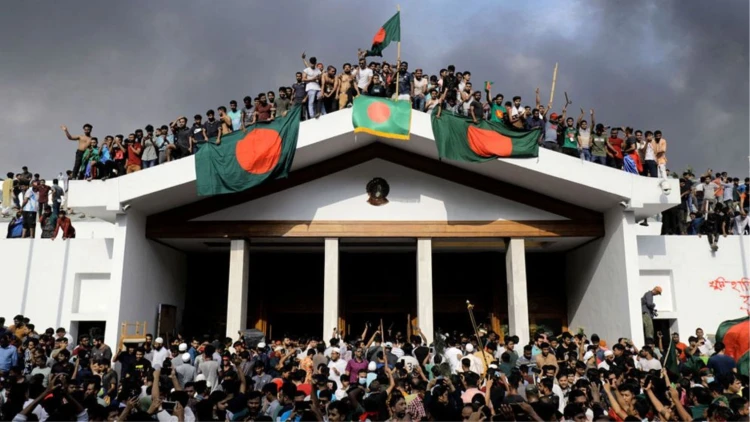 আগস্টের ৫ তারিখ যেভাবে হয়ে উঠল ঐতিহাসিক ‘৩৬ জুলাই’