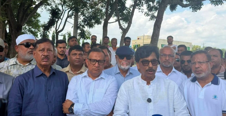 প্রধানমন্ত্রীর আগমন উপলক্ষে কটিয়াদী পরিদর্শনে কৃষিমন্ত্রী