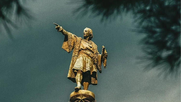 চন্দ্রগ্রহণকে কাজে লাগিয়ে চতুর ক্রিস্টোফার কলম্বাসের জীবন বাঁধার গল্প