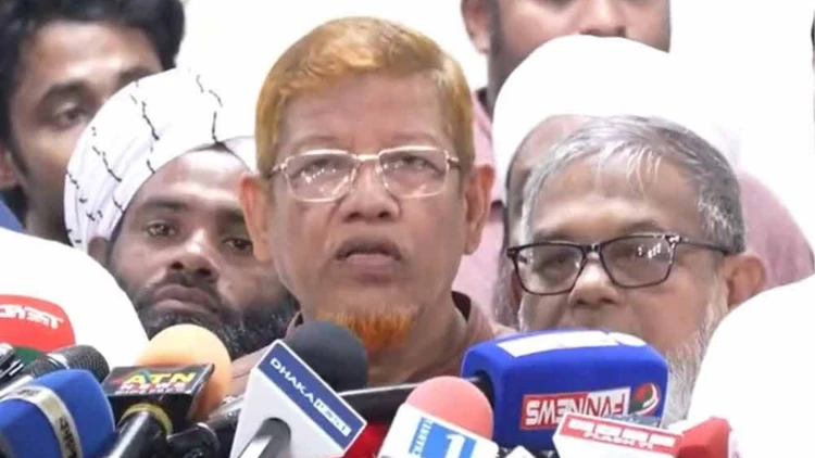 ‘গণভোটের রায় প্রতিষ্ঠিত হলে অলি আহমদ রাষ্ট্রপতি হতেন’: নির্বাচন কমিশনে হামিদুর আযাদ