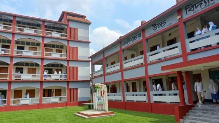 কালকিনিতে ক্রোকিরচর উচ্চ বিদ্যালয়ের সাফল্য অব্যাহত