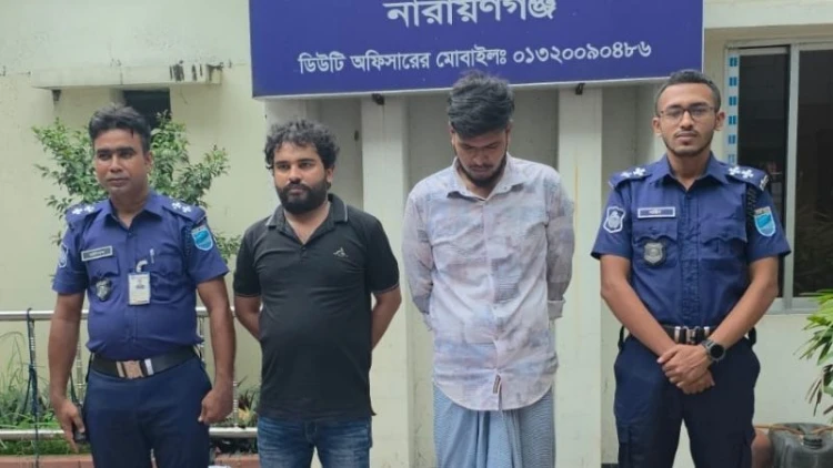 রূপগঞ্জে পিস্তলসহ ৭ হত্যা মামলার আসামি গ্রেপ্তার