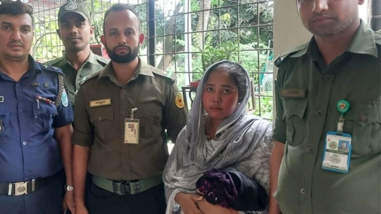 সোনারগাঁওয়ে হাসপাতালে নারী ছিনতাইকারী আটক