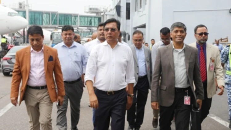 ব্যাগেজ হ্যান্ডলিংয়ে সময় কমানোর নির্দেশ বিমানমন্ত্রীর