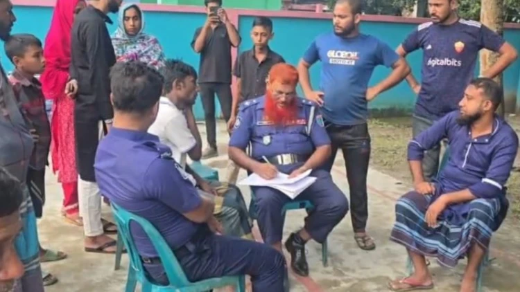 কুষ্টিয়ায় বজ্রপাতে কৃষকের মৃত্যু, আহত ২