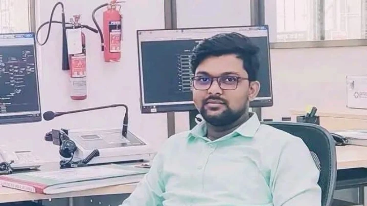 শ্যামনগরে বাস চাপায় মোটরসাইকেল আরোহী নিহত