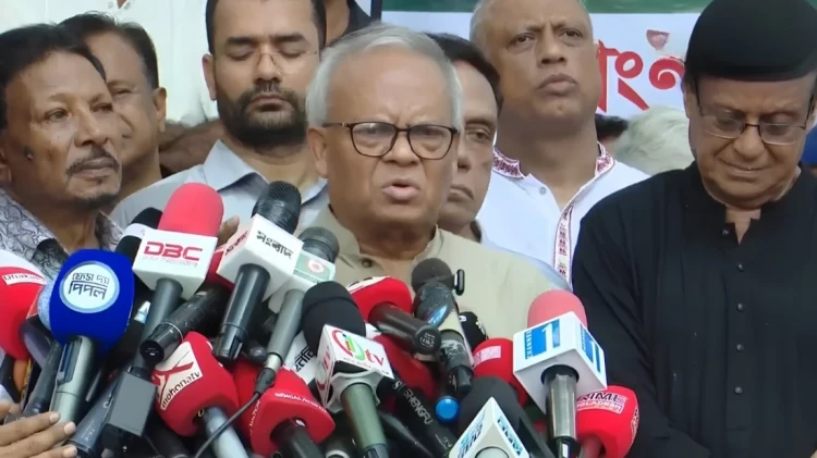 ব্রিকসে না গিয়ে তারেক রহমান দেশের সম্মান বাড়িয়েছেন: রিজভী