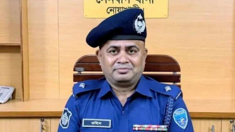 নিষিদ্ধ আ: লীগ নেতার বাড়িতে ভূরিভোজ, সেনবাগের ওসি প্রত্যাহার