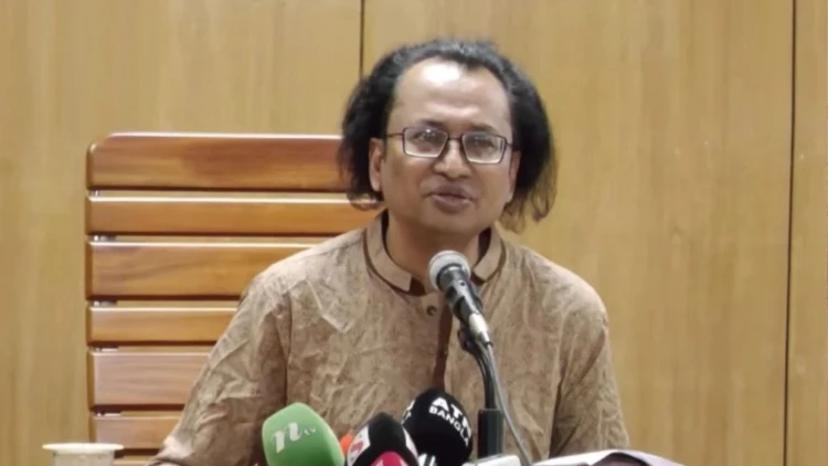 এলপিজির দাম বেশি নিলে কঠোর ব্যবস্থা নেবে সরকার: তথ্য উপদেষ্টা