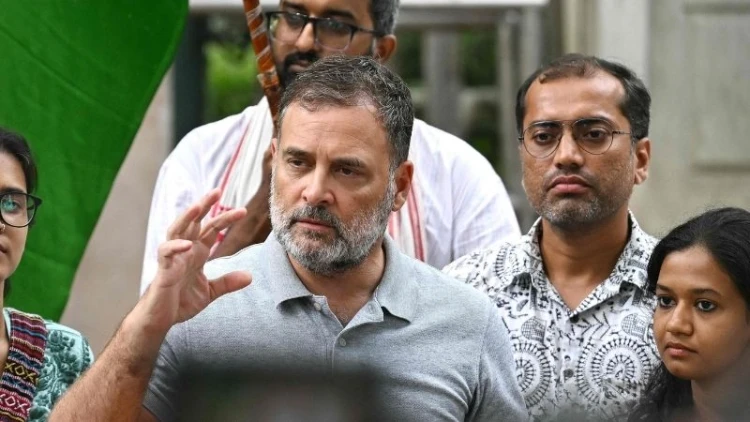 বিজেপিকে ধ্বংস করে দেওয়ার হুঁশিয়ারি রাহুল গান্ধীর