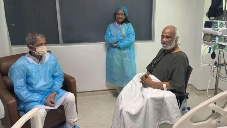 ড. আবদুল মঈন খানকে হাসপাতালে দেখতে গেলেন রাষ্ট্রপতি