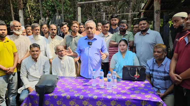 বহিস্কৃতরাই বিএনপির নাম ভাঙিয়ে চাঁদাবাজি ও সন্ত্রাস করছে: ফেনীতে আকবর হোসেন